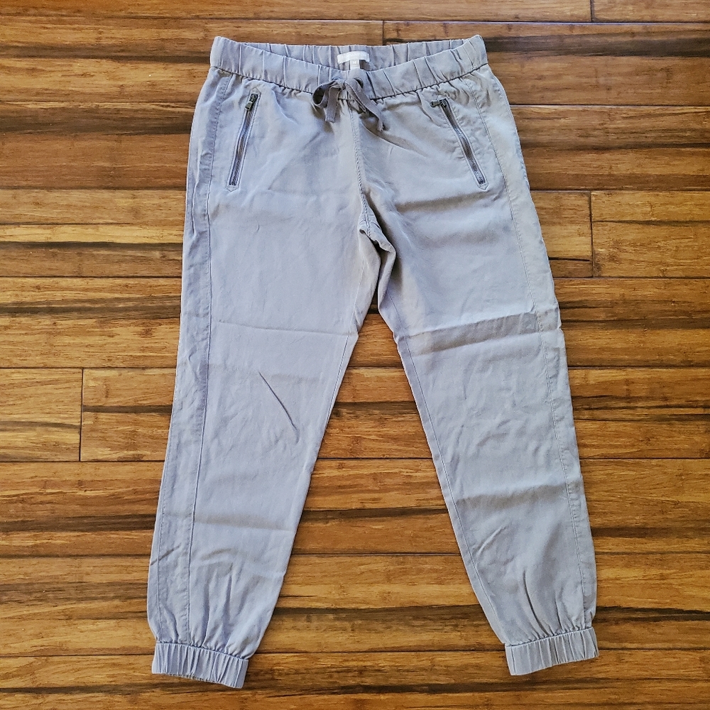 Banana Republic Tan/Khaki Jogger Pants Size M